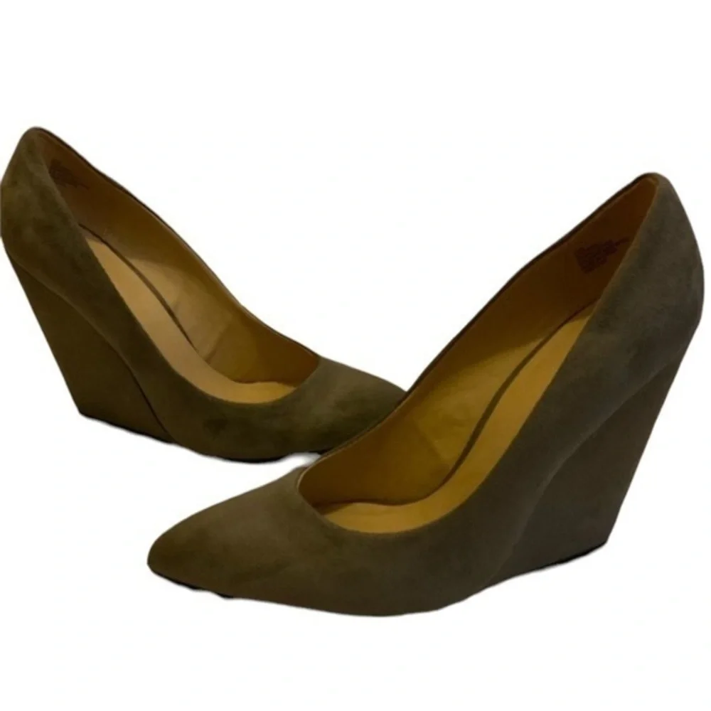 Nine West suede Wedges - Picture 3 of 9